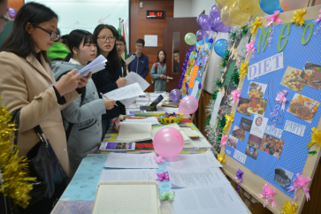 漫蛙
多门课程教学成果展示会（Open House）成功举行