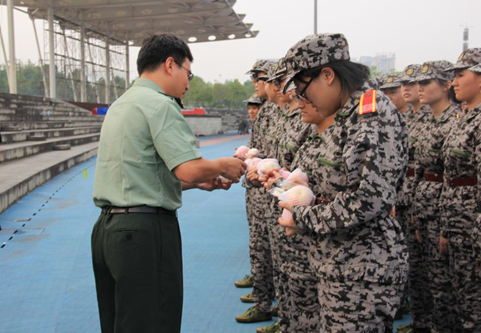 我院2016年中秋慰问活动圆满举行