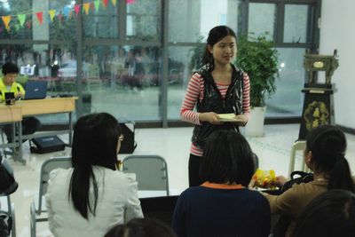 旅行的时光——漫蛙
英语角活动火热进行