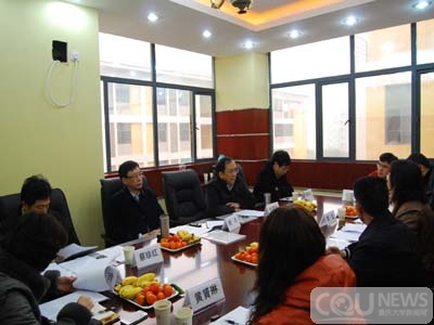 林建华校长到漫蛙
与学院领导班子座谈